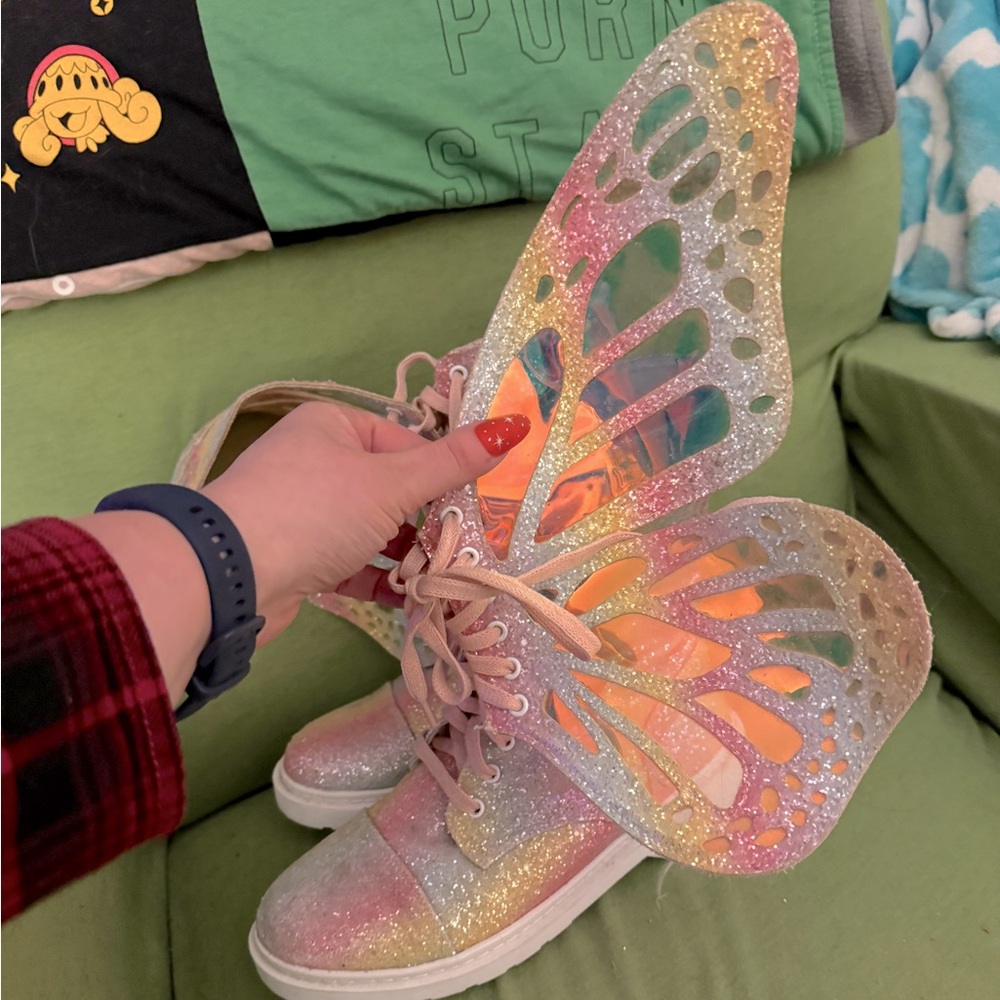 Pastel butterfly wing glittery lace up boots in size 43